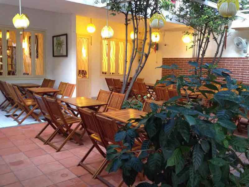 nha hang chay 12 Quán chay Pháp Uyển