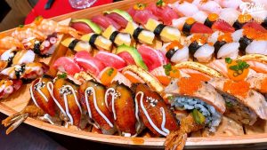 Nhà hàng Mặt Trời Đỏ - Địa chỉ buffet sushi quận 1