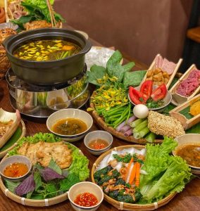 Nhà hàng quận Phú Nhuận Tám Riêu