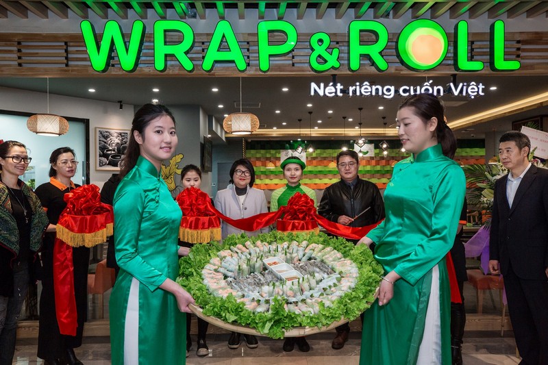 Nhà hàng Wrap & Roll