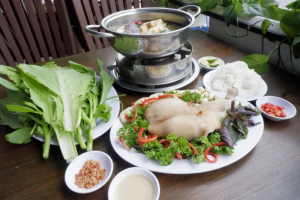 Món ăn hấp dẫn tại Lẩu Dê Đồng Hương
